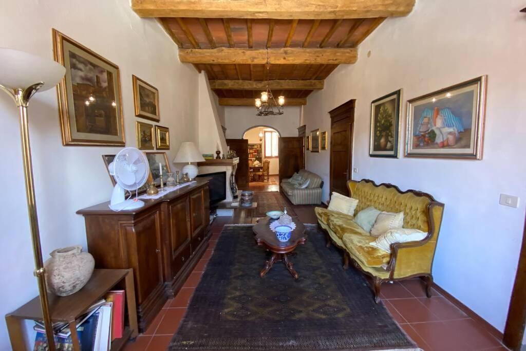 شقة Casa Acquedotto Mediceo بيتيجليانو المظهر الخارجي الصورة